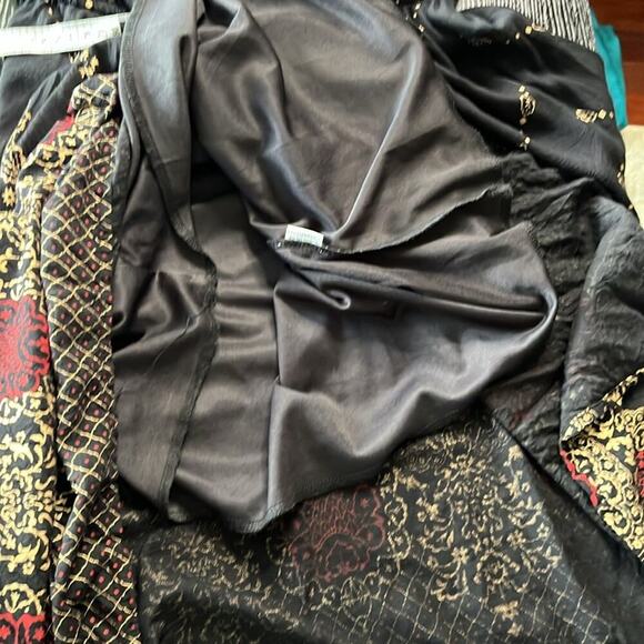 Lapogee Bollywood Style Hanky Hem Dress - Picture 8 of 10